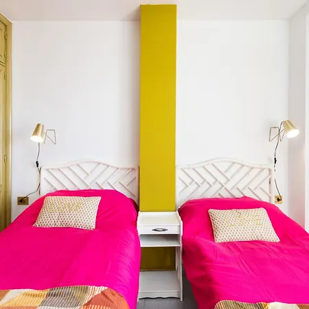 Live Cristianos Valdes Center 2 Apartment *